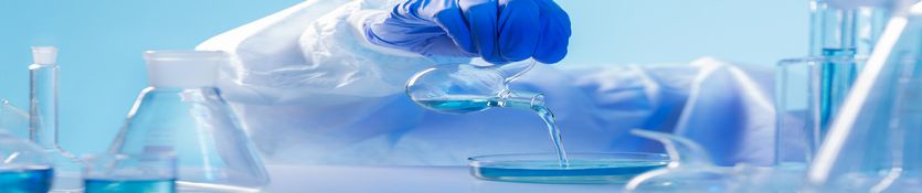 hidrato de hidrazina 35 % en la industria química