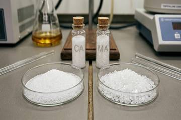 Acidulantes para optimizar producción de bebidas industriales